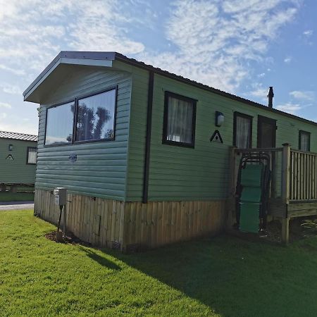 Woofles Luxury Caravan At Knaresborough Lido Eksteriør billede