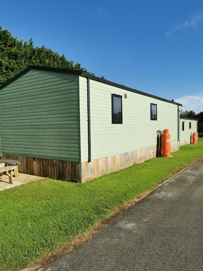 Woofles Luxury Caravan At Knaresborough Lido Eksteriør billede