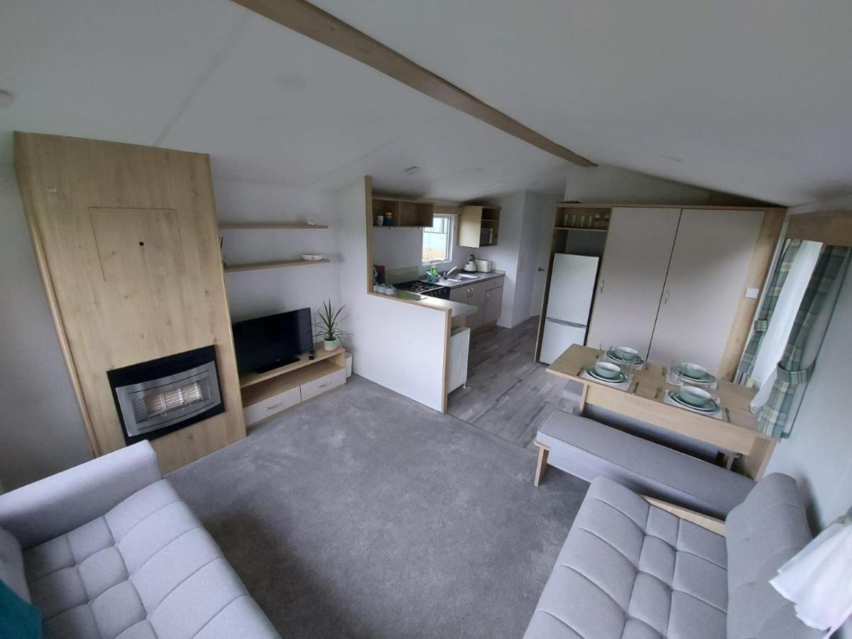 Woofles Luxury Caravan At Knaresborough Lido Eksteriør billede